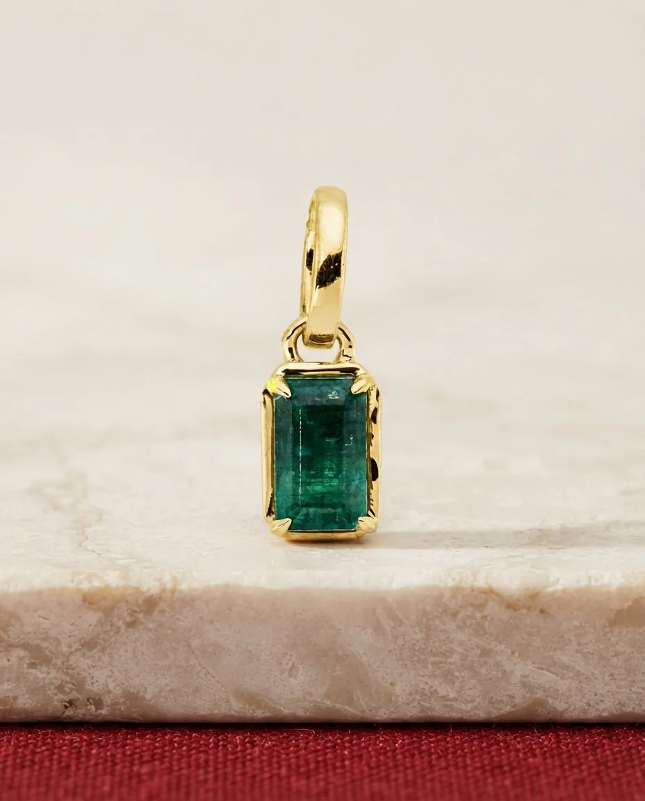 Anhänger 14 Karat Gelbgold, mit Öse · drapiert