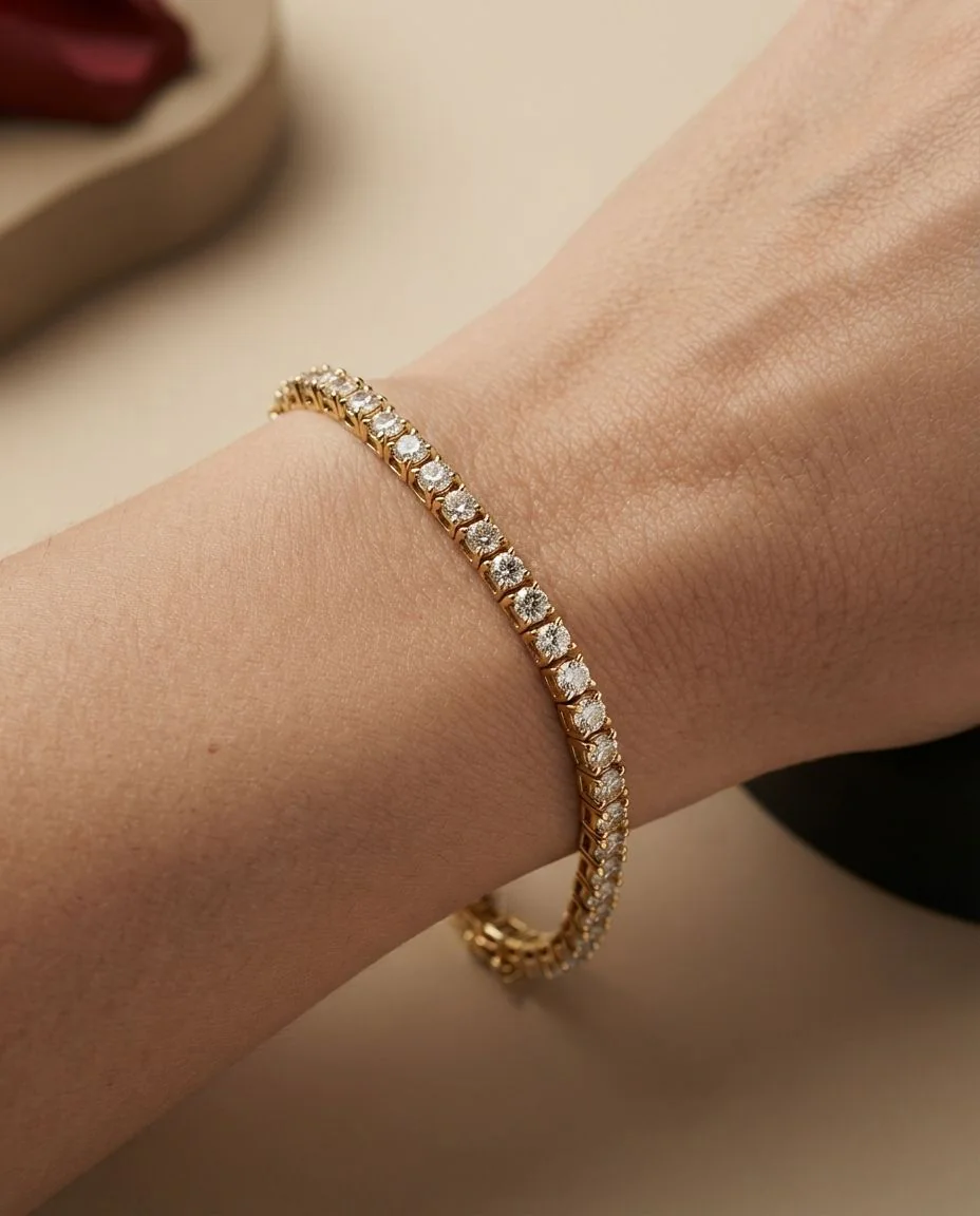 Armband 18 Karat Gelbgold · getragen