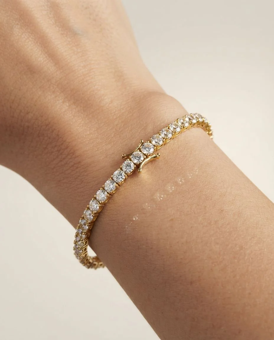 Armband 18 Karat Gelbgold · getragen