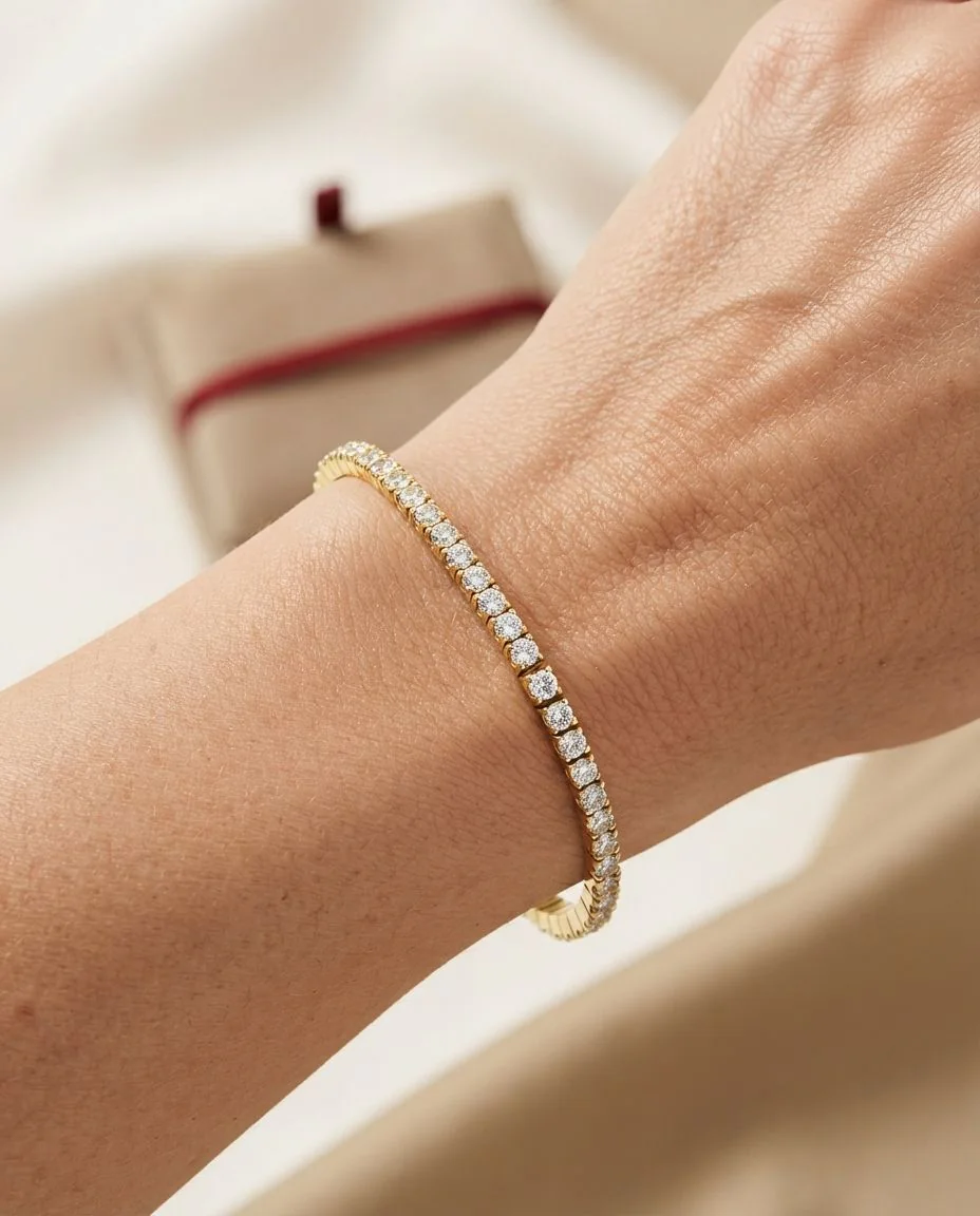 Armband 18 Karat Gelbgold · getragen