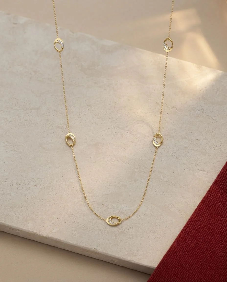 Lange Kette Dune · drapiert