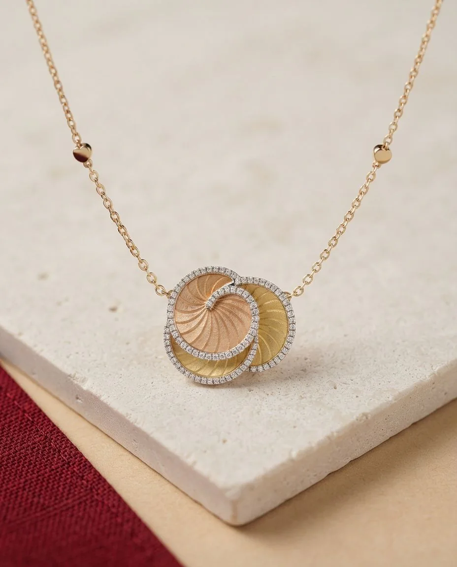 Collier Hypnose · drapiert
