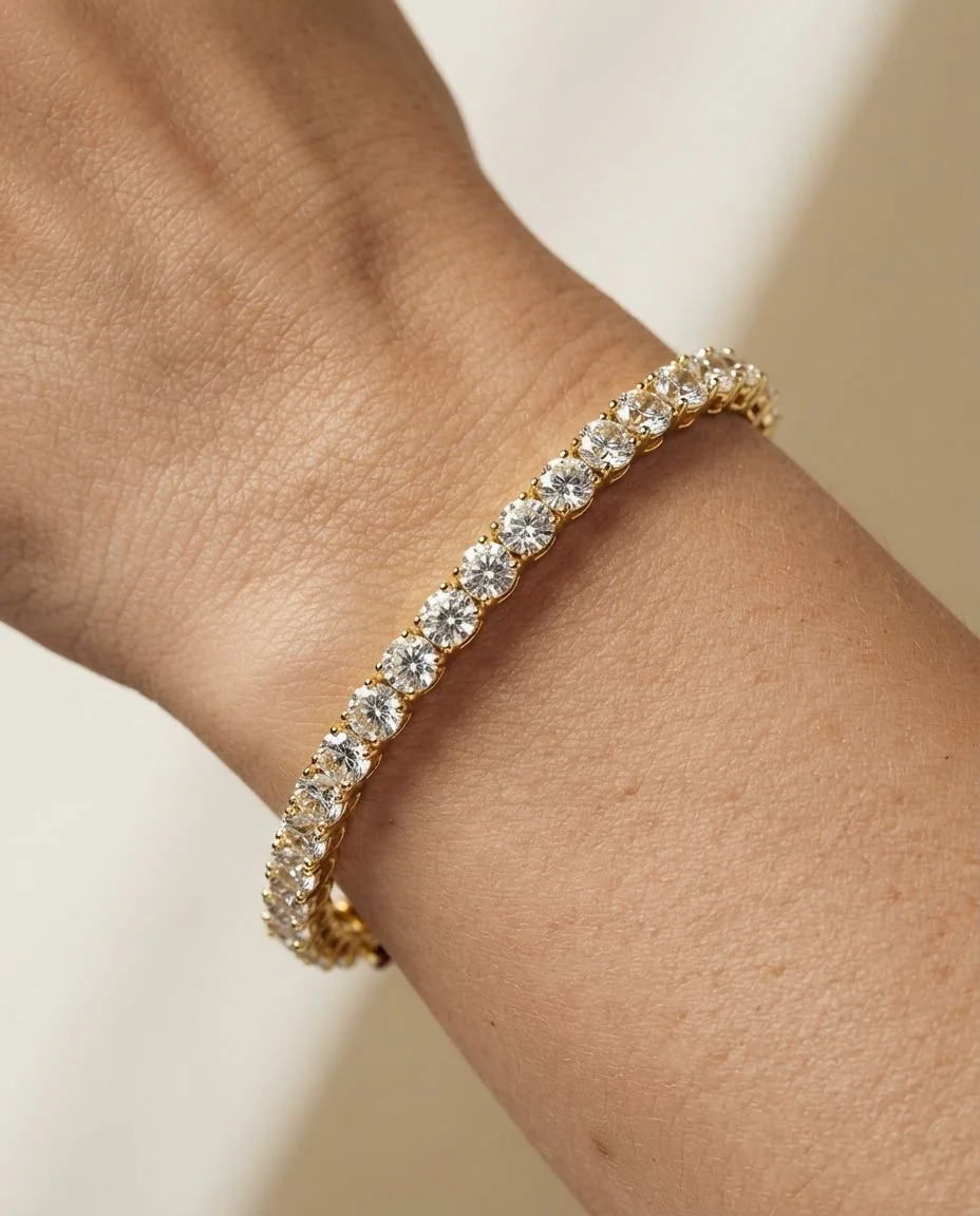Armband 18 Karat Gelbgold · getragen