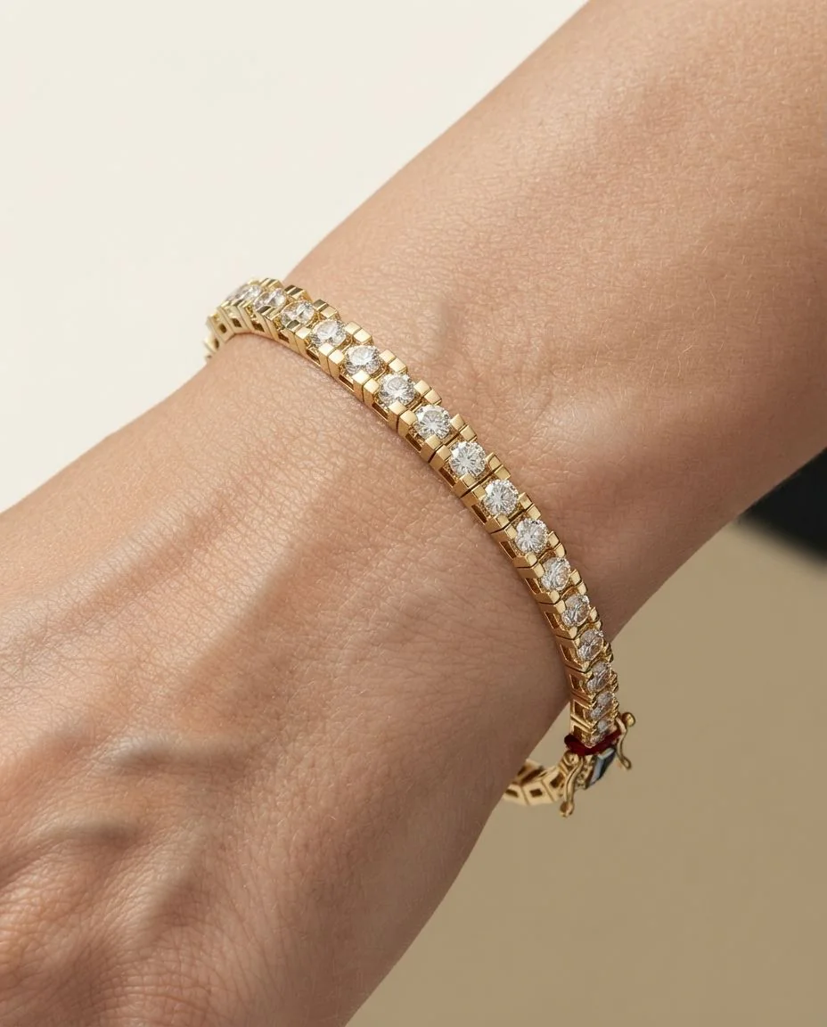 Armband 18 Karat Gelbgold · getragen