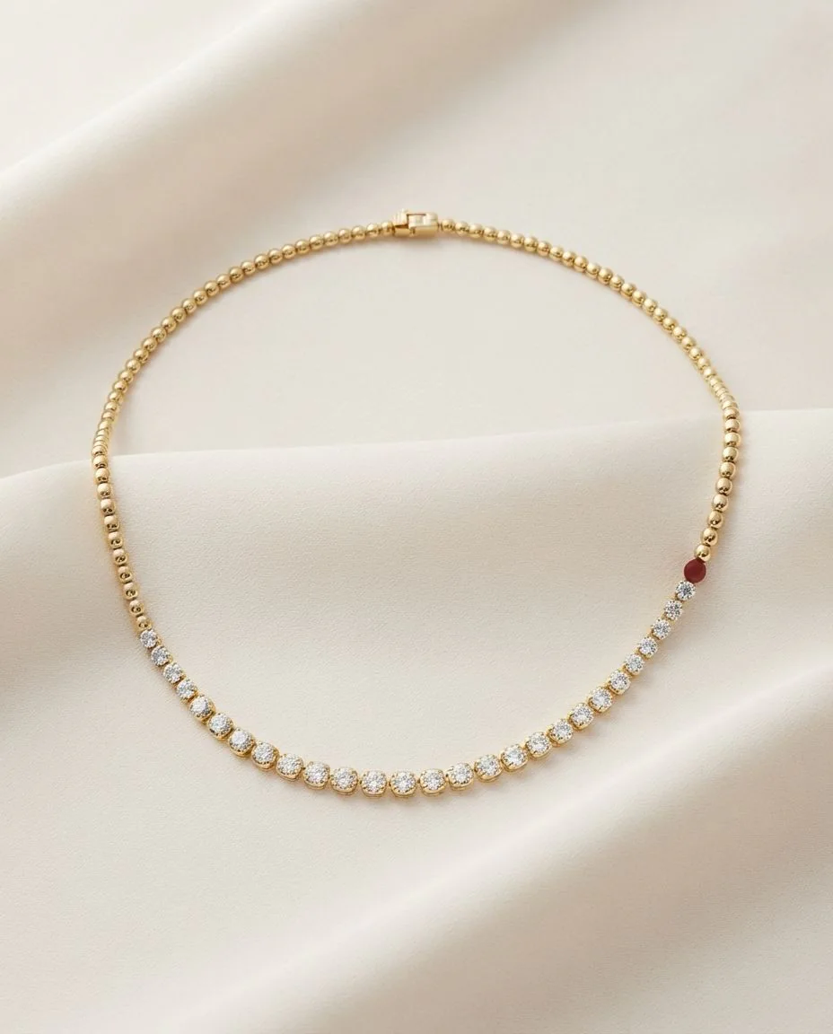 Collier 14 Karat Gelbgold · drapiert