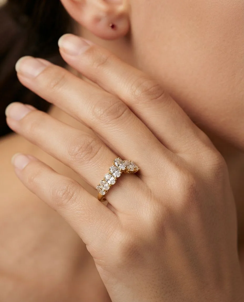 Ring 18 Karat Gelbgold · getragen