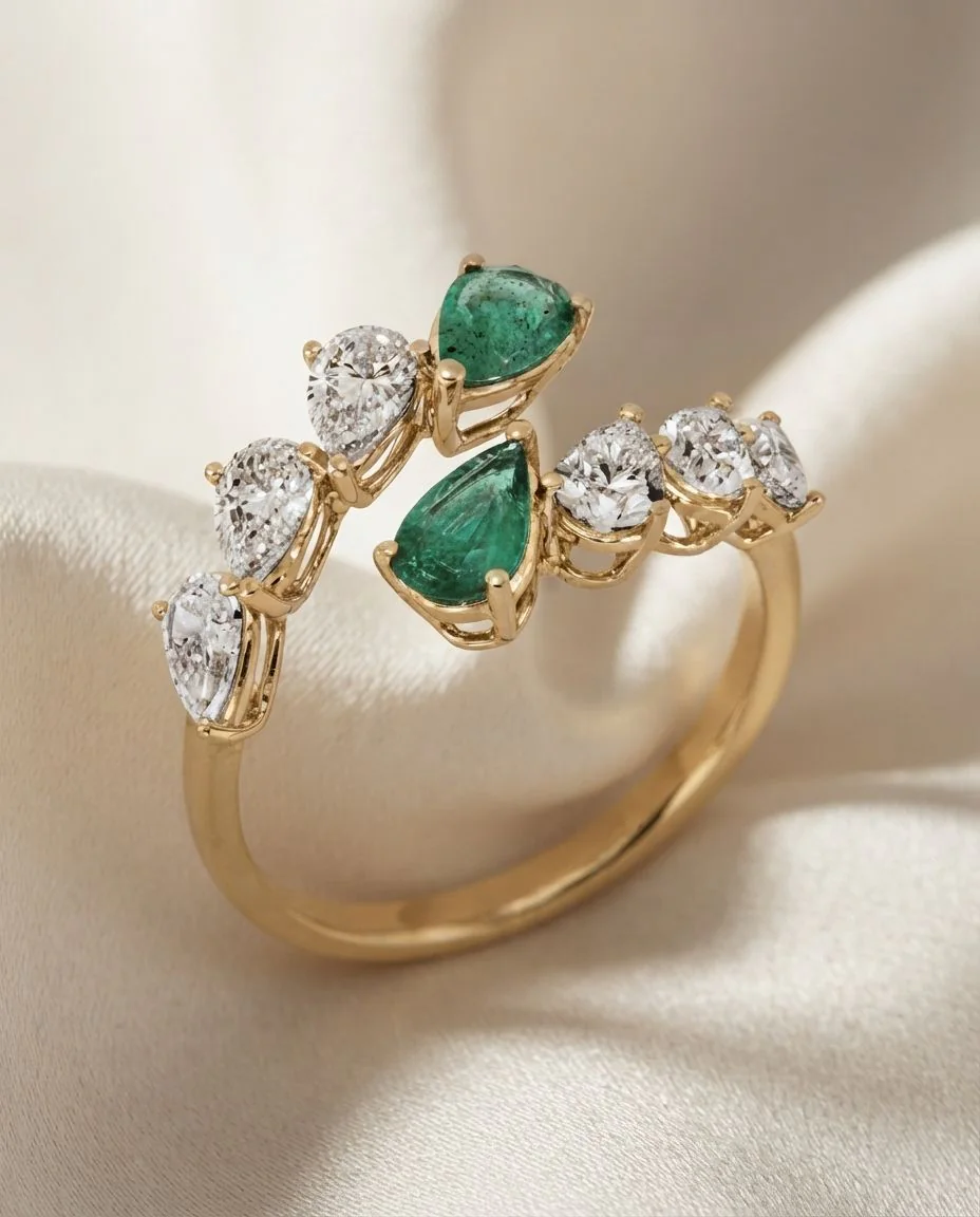 Ring 18 Karat Gelbgold · drapiert