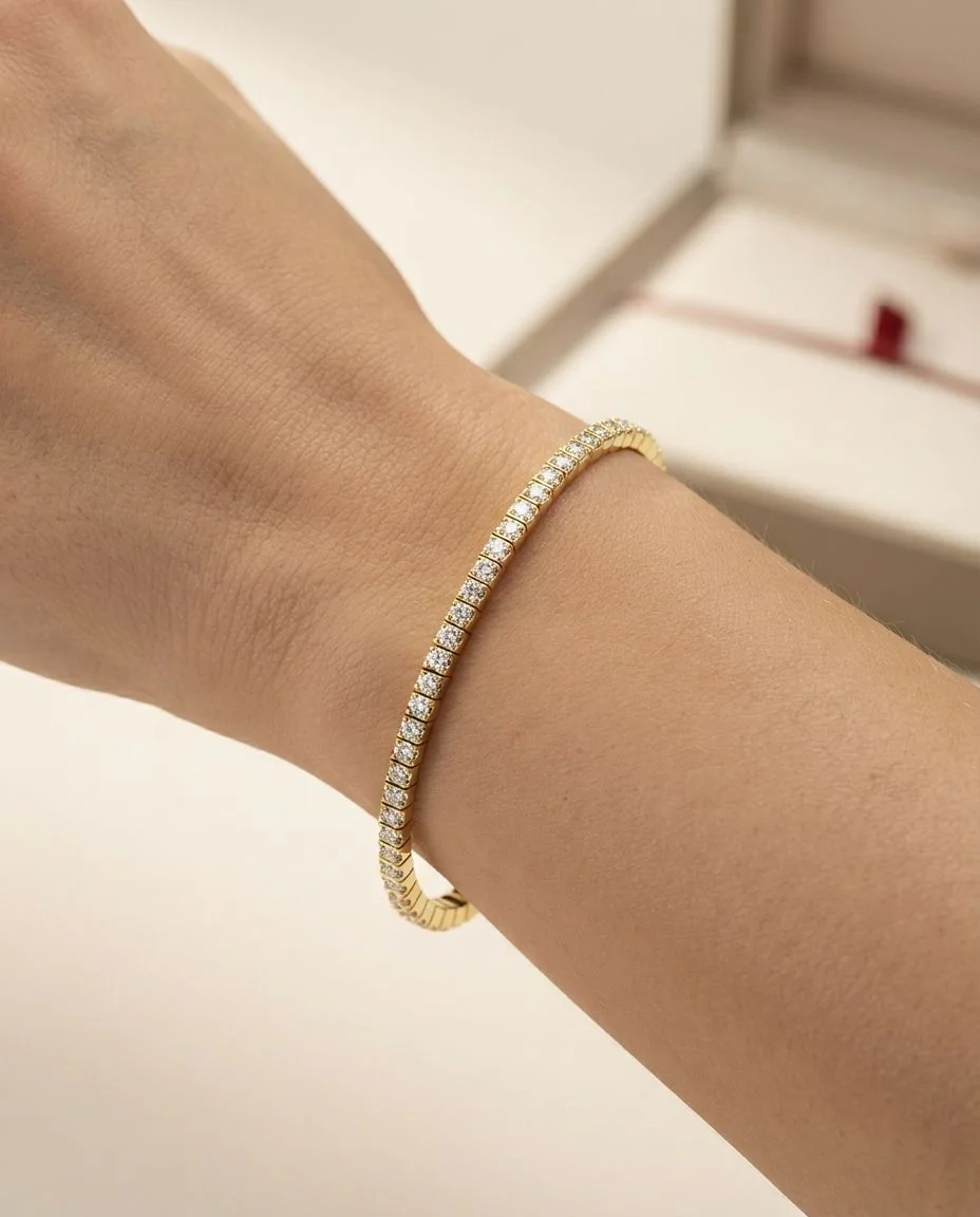 Armband 18 Karat Gelbgold, Flex-Band, variabel · getragen