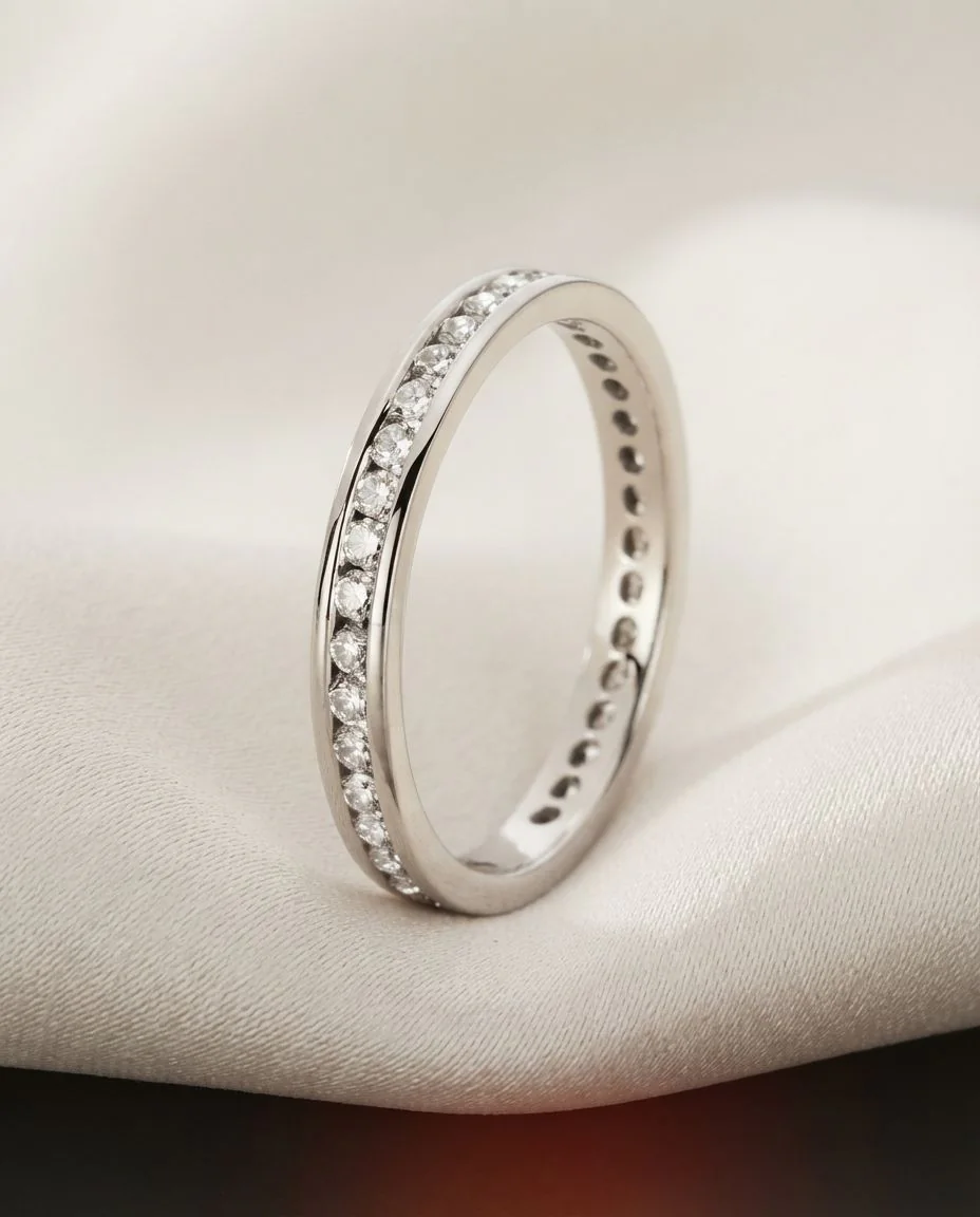 Ring 14 Karat Weißgold · drapiert