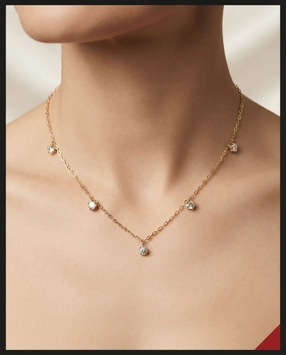 Collier 18 Karat Gelbgold · getragen