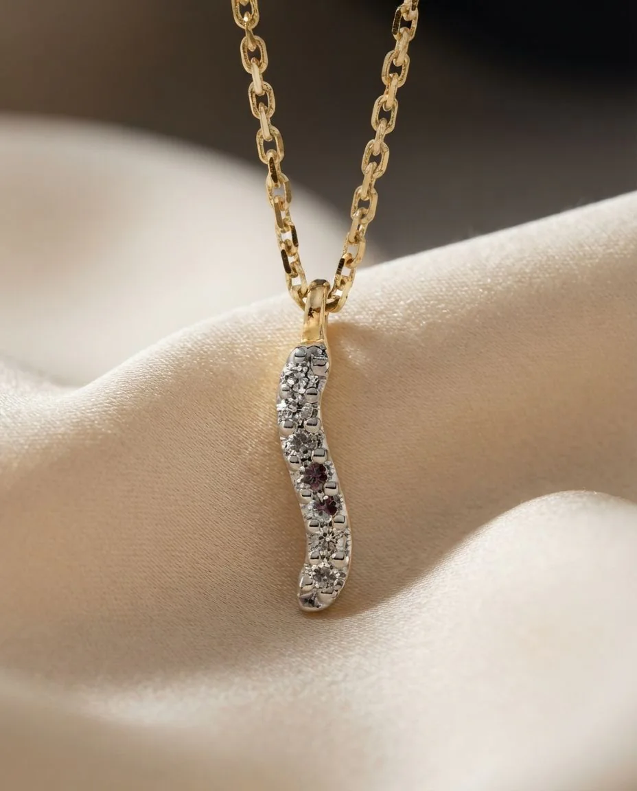 Collier 18 Karat Gelbgold, mit ZÖ 42 cm · drapiert