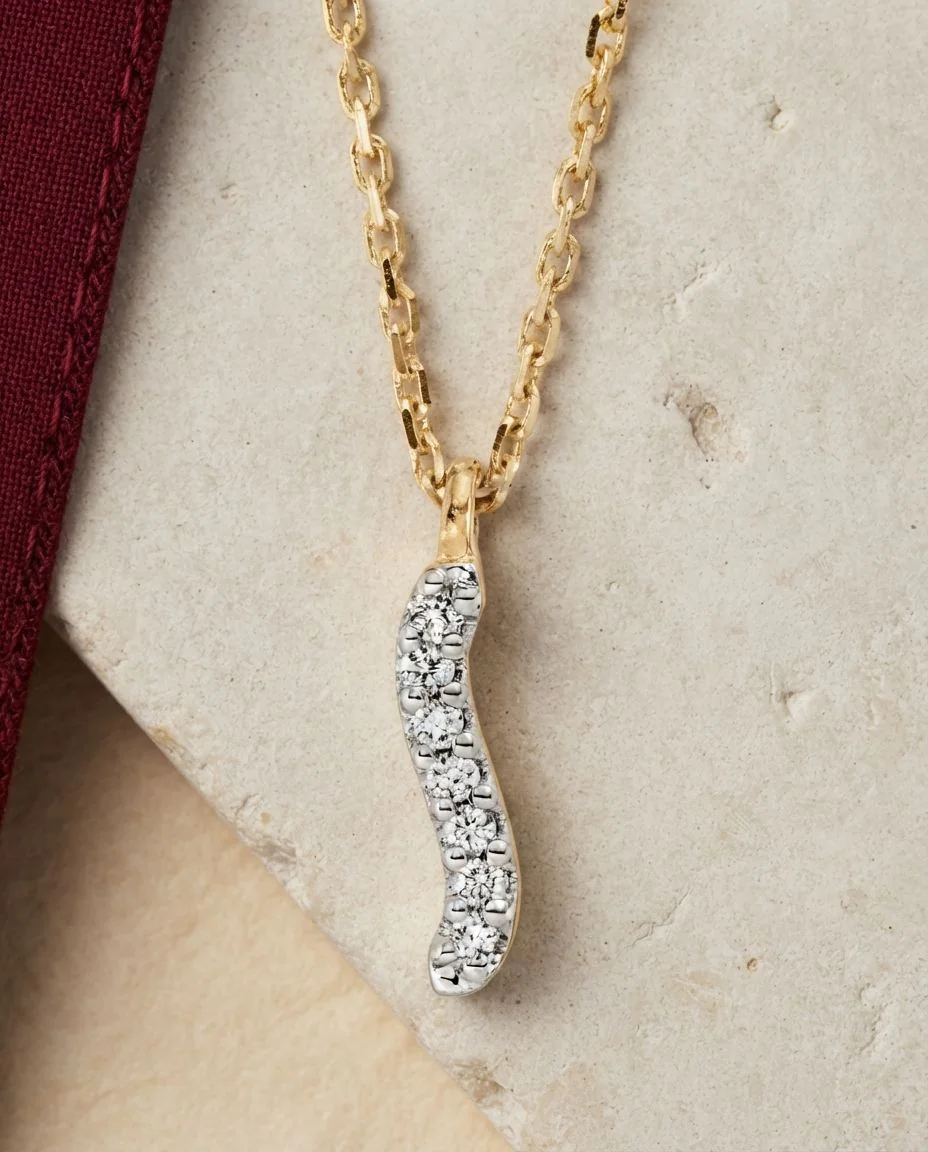 Collier 18 Karat Gelbgold, mit ZÖ 42 cm · drapiert
