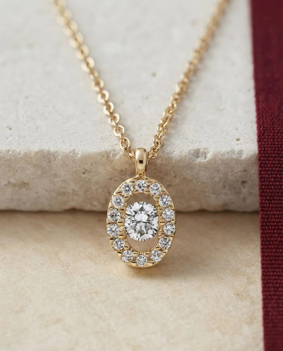 Collier 18 Karat Gelbgold, mit ZÖ 41 cm + 39,5 cm · drapiert