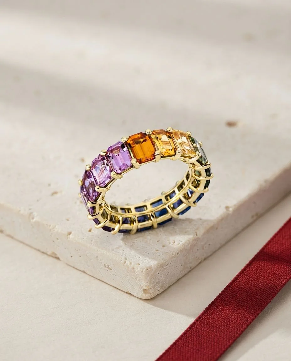Ring 18 Karat Gelbgold · drapiert