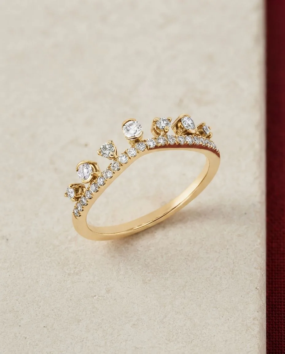 Ring 14 Karat Gelbgold · drapiert