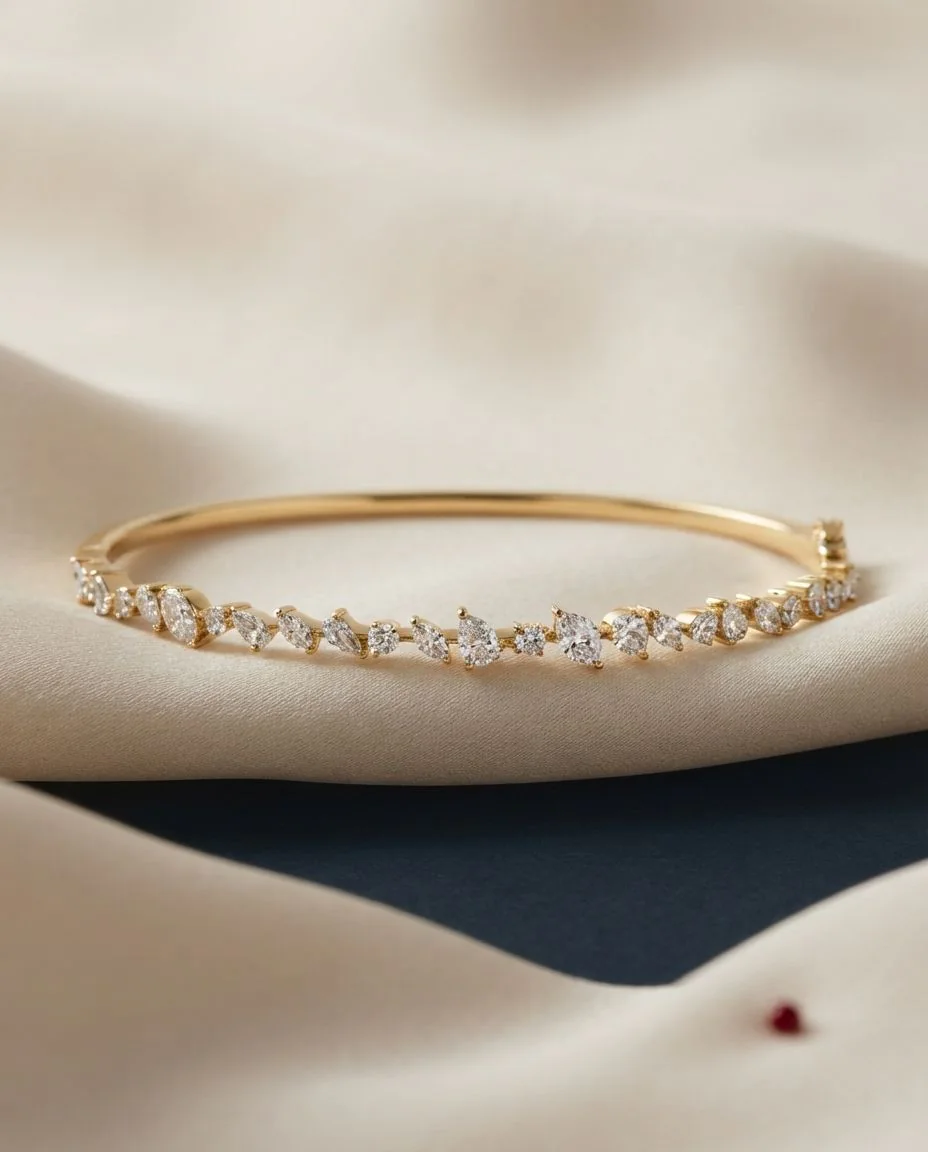 Armreif 18 Karat Gelbgold · drapiert