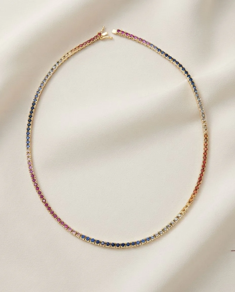 Collier 18 Karat Gelbgold · drapiert