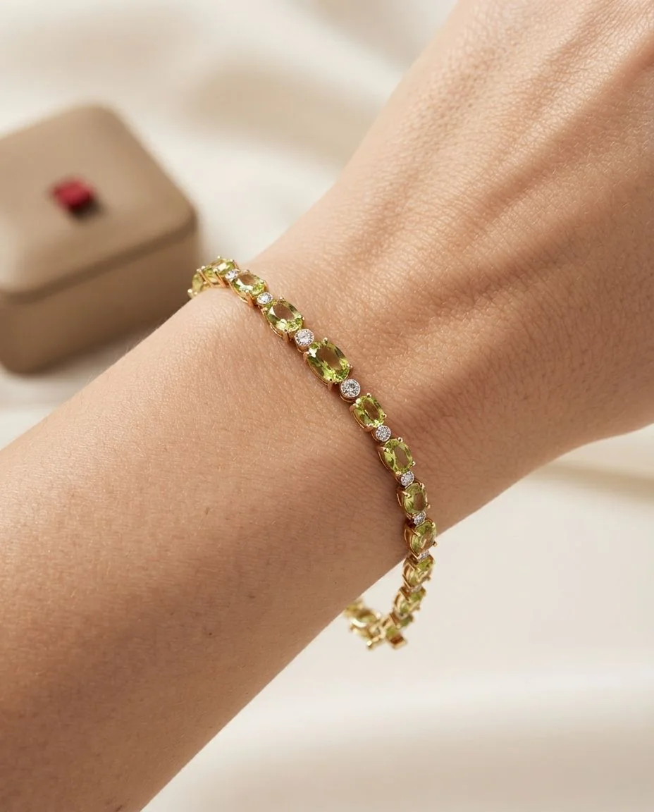 Armband 18 Karat Gelbgold · getragen