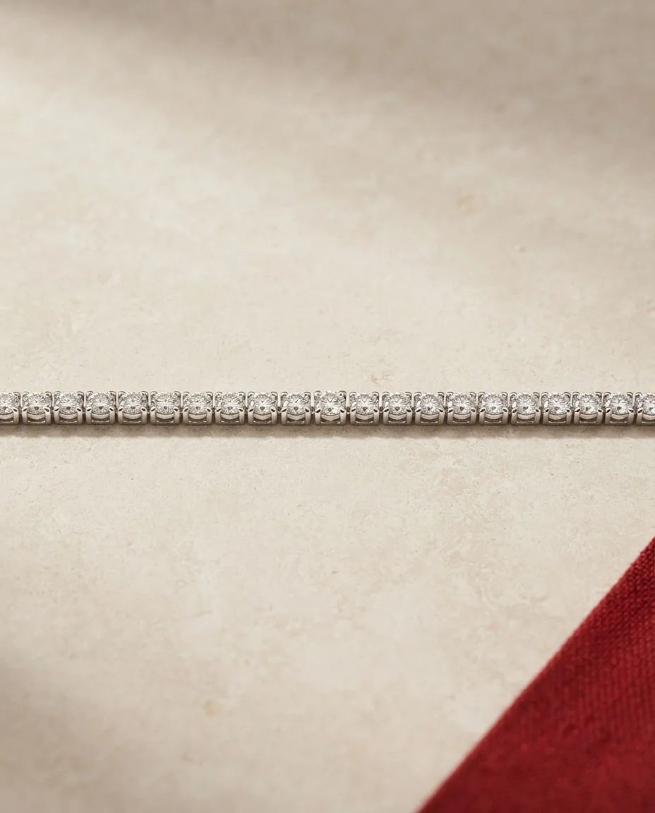 Armband 18 Karat Weißgold · drapiert