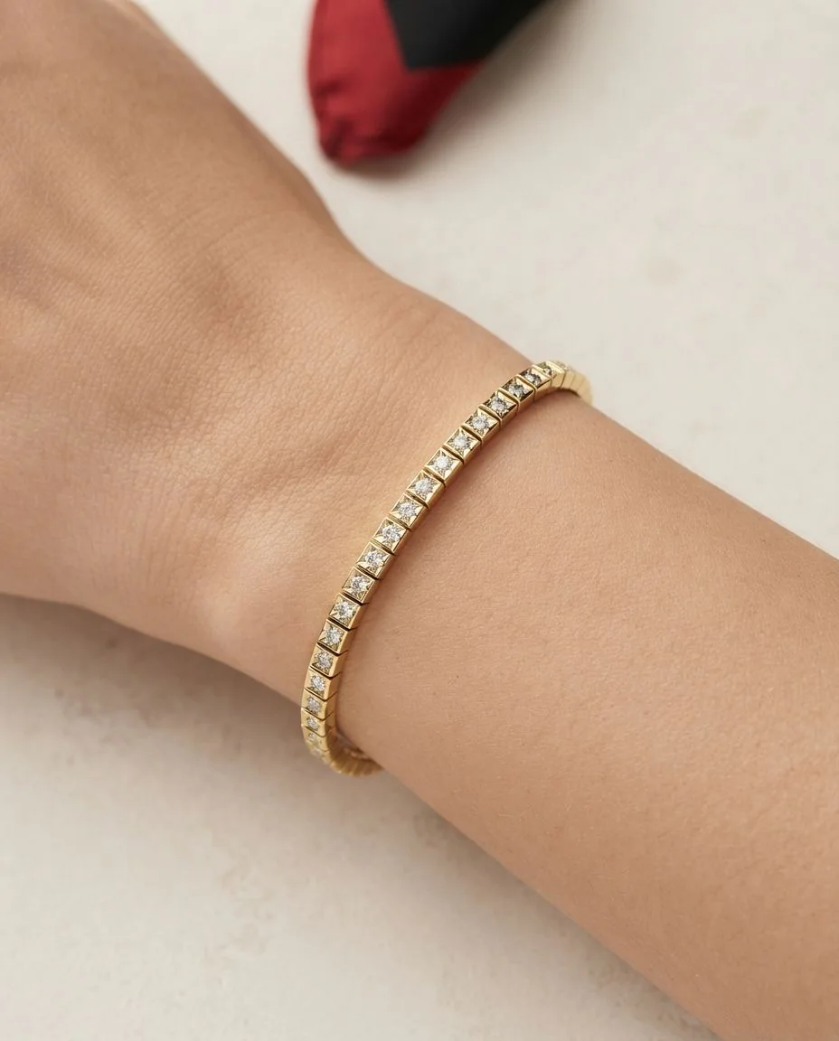 Armband 18 Karat Gelbgold, Flex-Band, variabel · getragen
