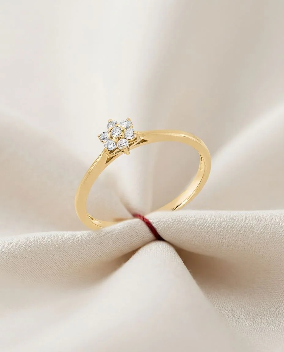 Ring 14 Karat Gelbgold · drapiert