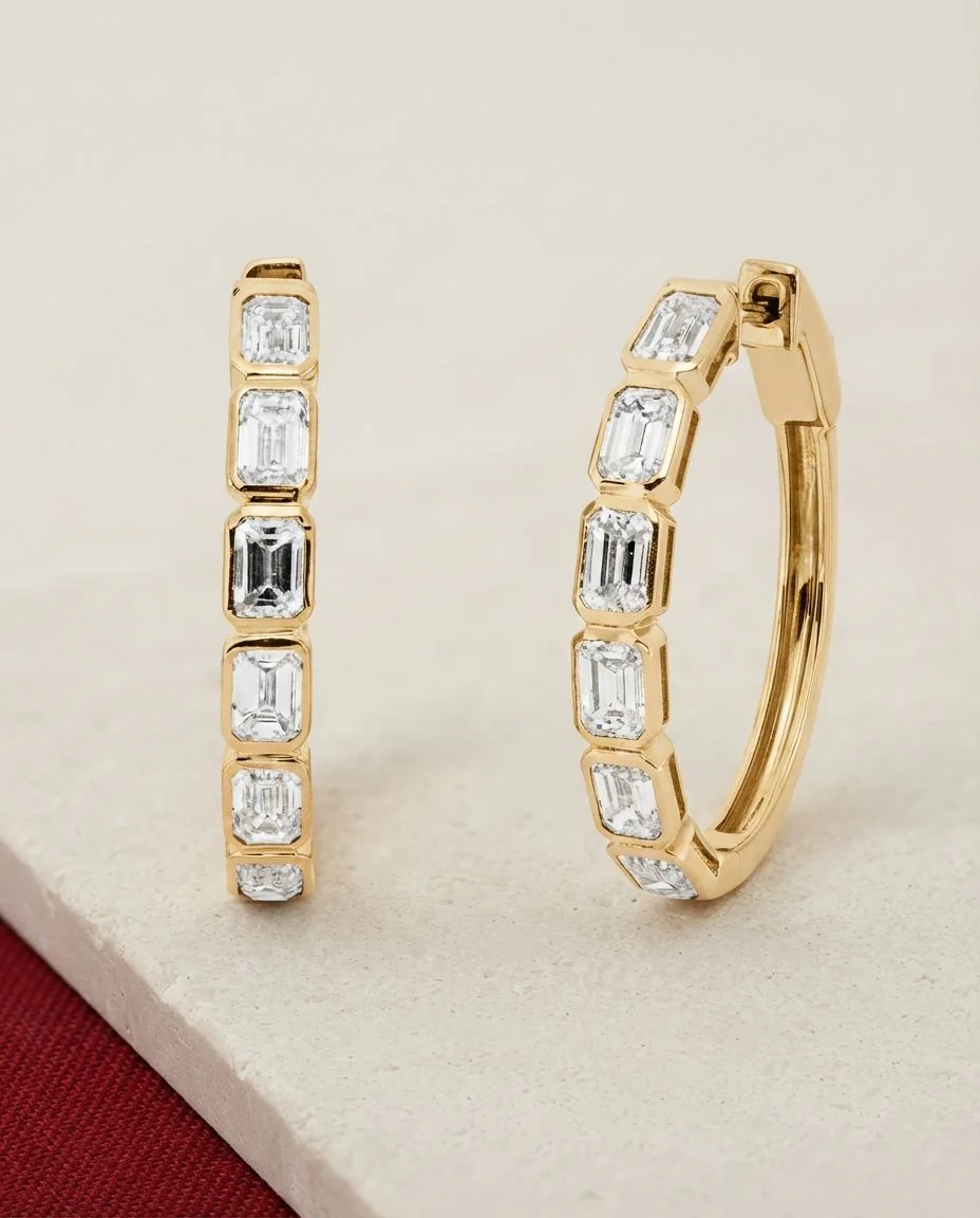 Creolen 18 Karat Gelbgold · drapiert