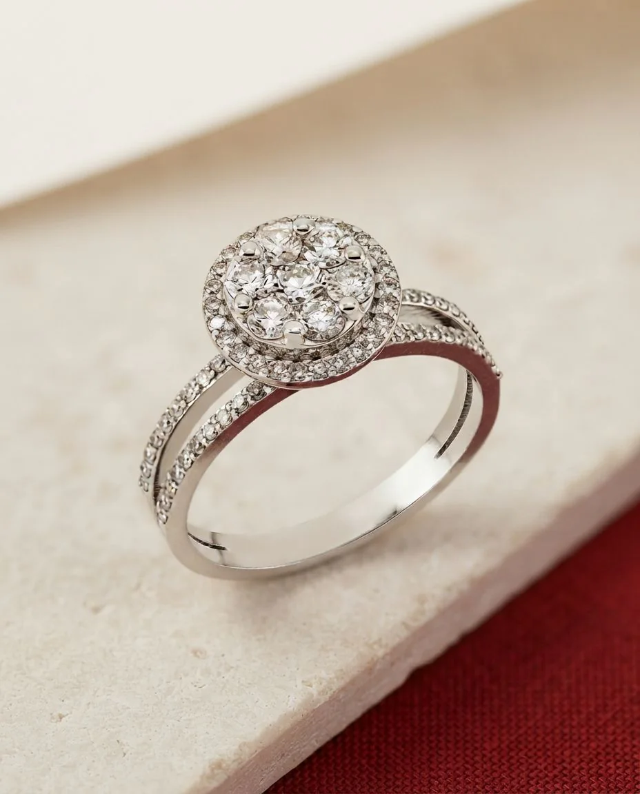 Ring 14 Karat Weißgold · drapiert
