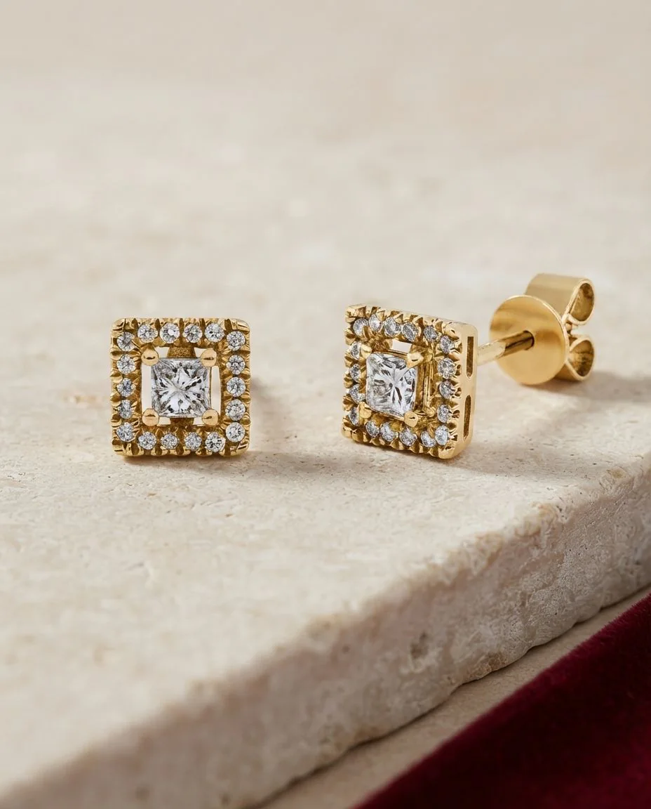 Ohrstecker 18 Karat Gelbgold · drapiert