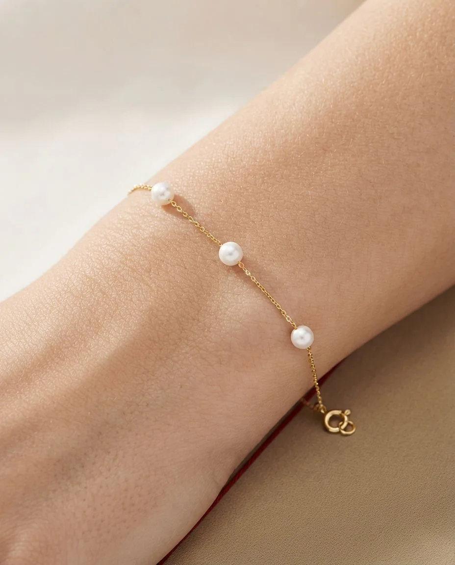 Armband 18 Karat Gelbgold, mit ZÖ 16 cm · getragen