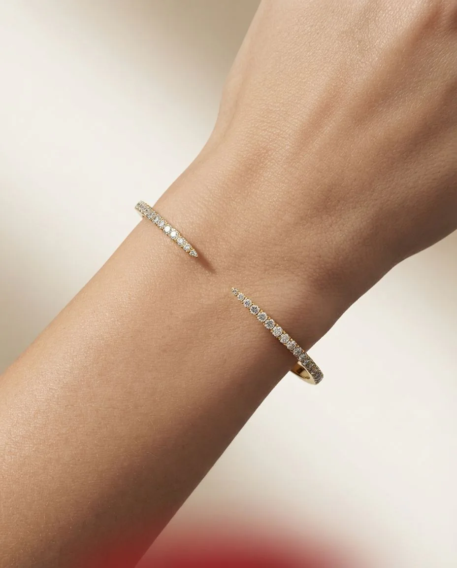 Armreif 18 Karat Gelbgold · getragen