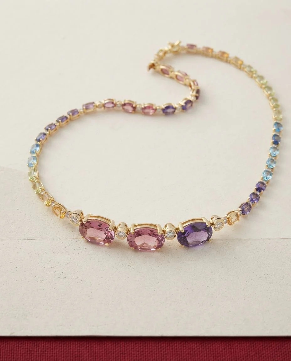 Collier 18 Karat Gelbgold · drapiert