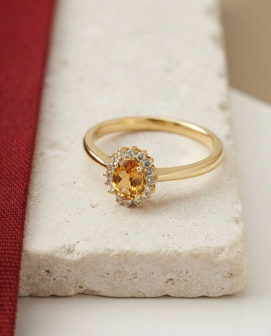 Ring 18 Karat Gelbgold · drapiert