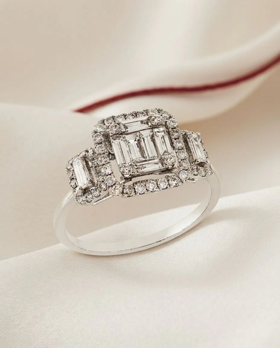 Ring 14 Karat Weißgold · drapiert