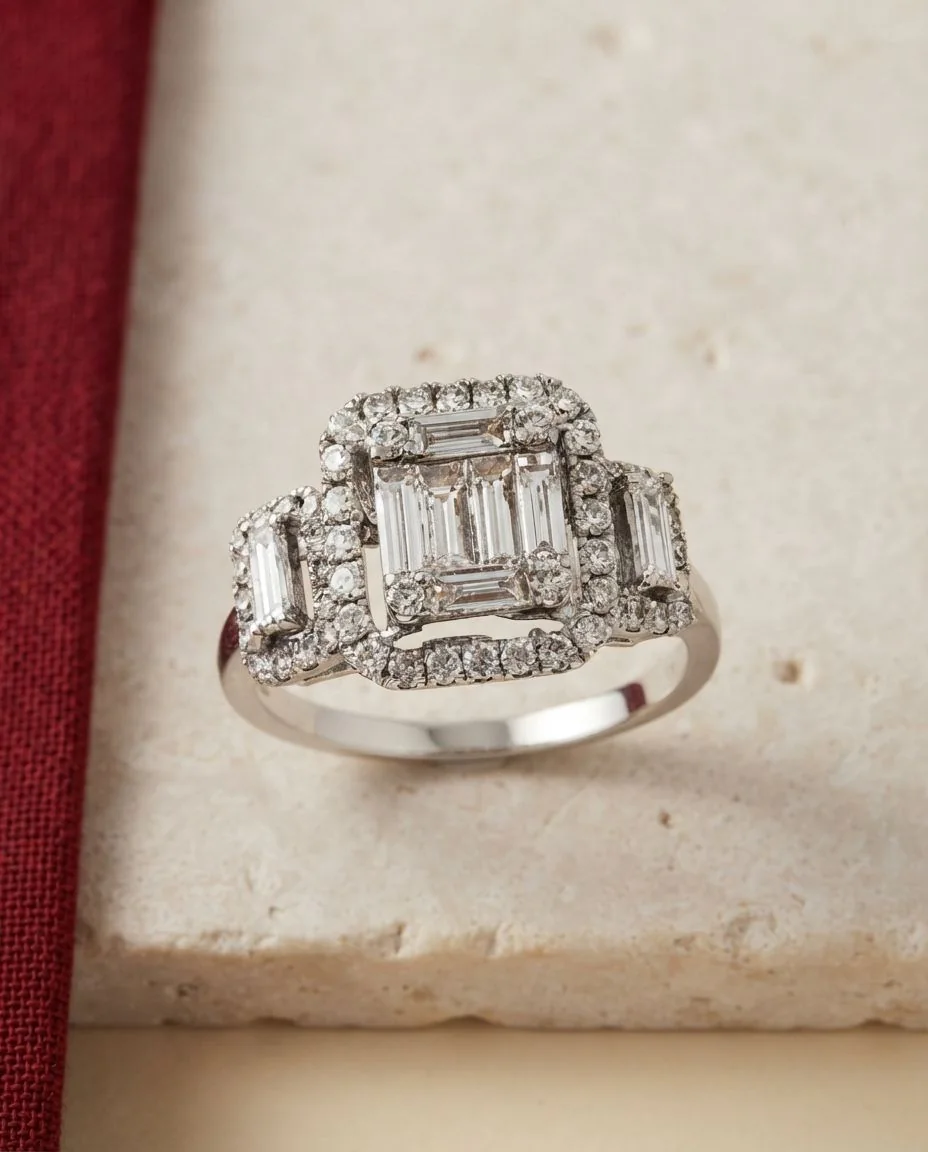 Ring 14 Karat Weißgold · drapiert