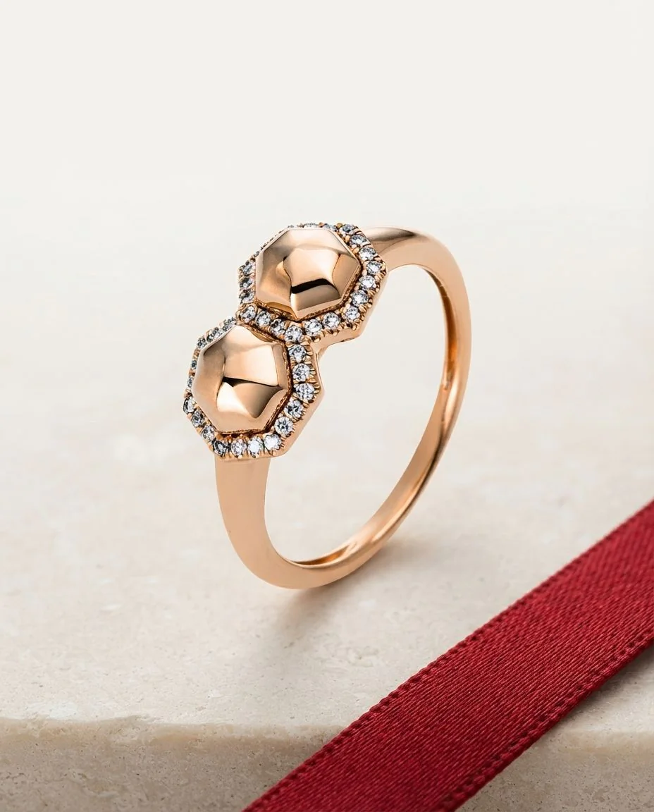 Ring 14 Karat Roségold · drapiert