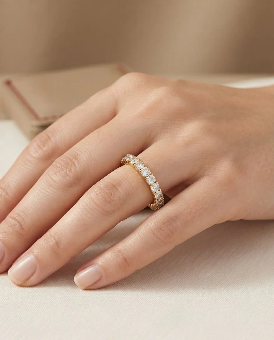 Ring 4er-Krappe 18 Karat Gelbgold, Flex-Band, variabel · getragen