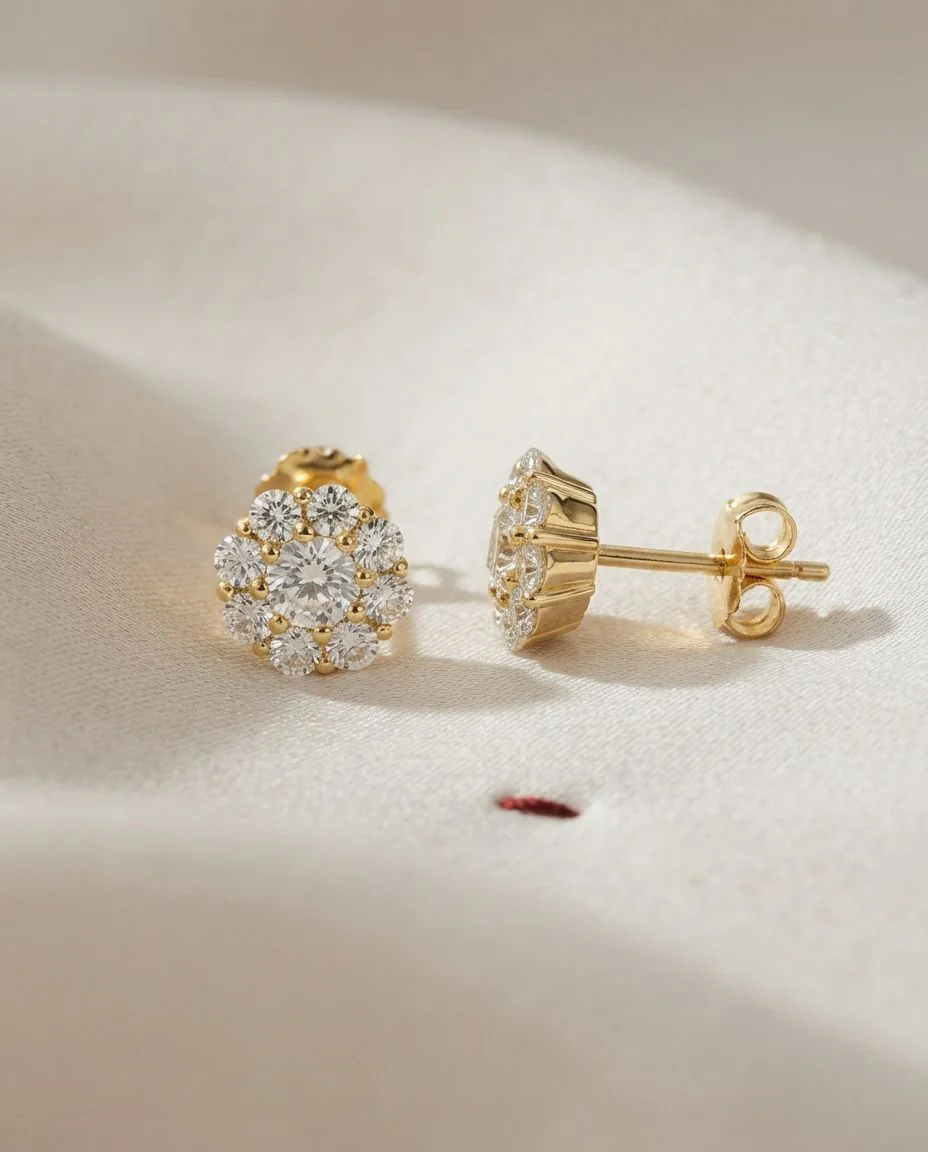 Ohrstecker 18 Karat Gelbgold · drapiert