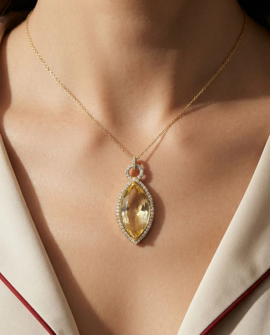 18 Karat Gelbgold, mit Öse · getragen