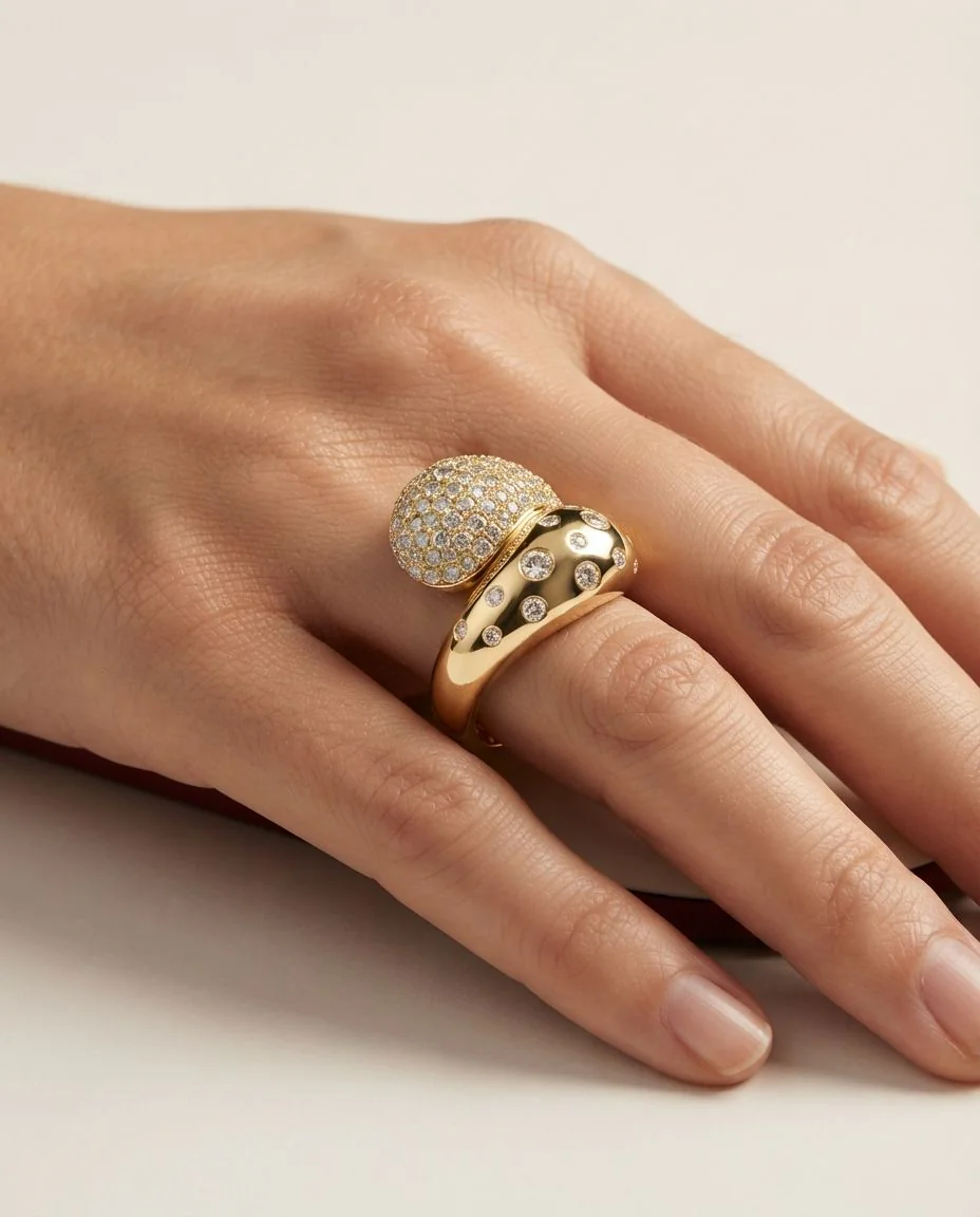 Ring 18 Karat Gelbgold · getragen