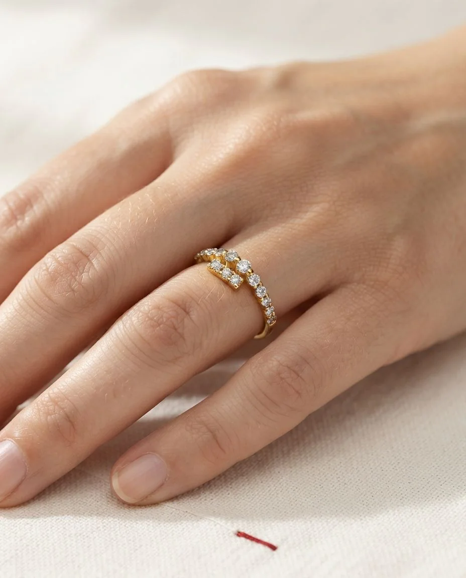 Ring 14 Karat Gelbgold · getragen