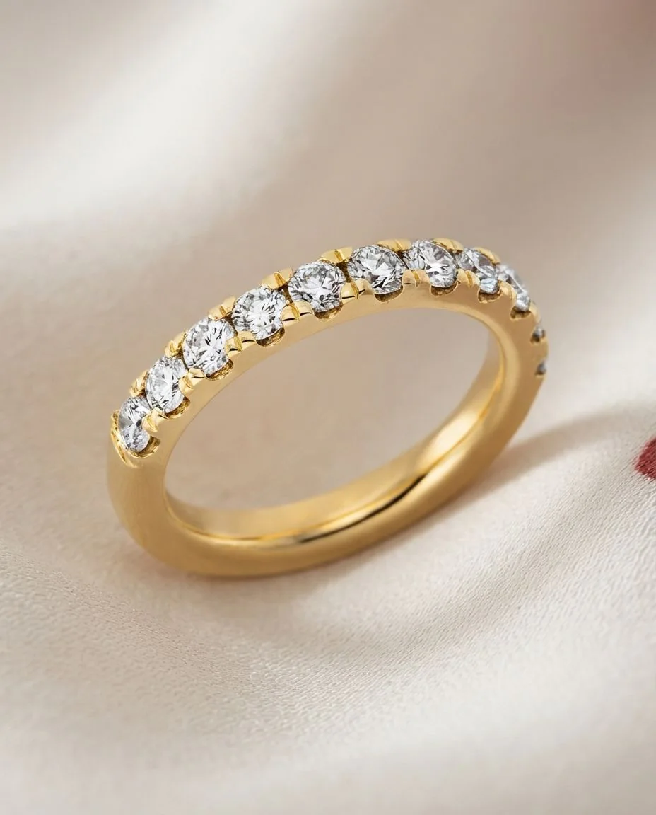 Ring 14 Karat Gelbgold · drapiert
