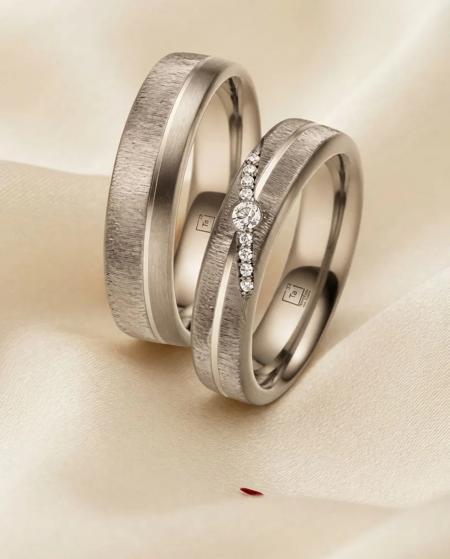 Eheringe Tantal Platin TA01 & TA02 · drapiert