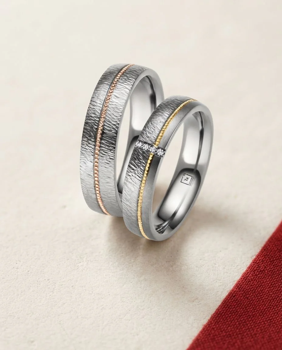Eheringe Tantal Gold Perlfuge TA87 & TA88 · drapiert