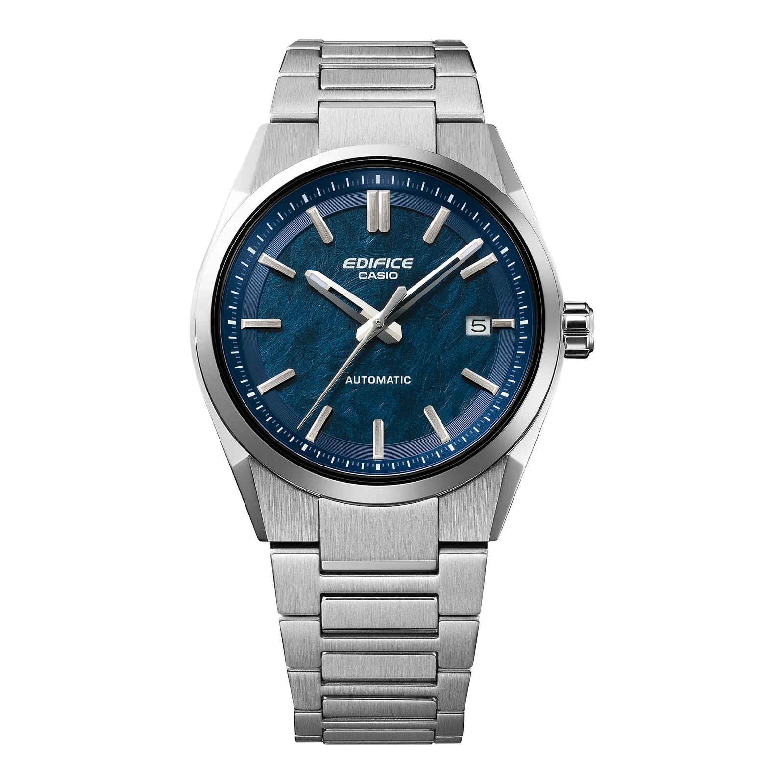 Frontansicht der analogen EDIFICE Armbanduhr EFK-110D-2A mit Gehäuse und Armband aus Edelstahl