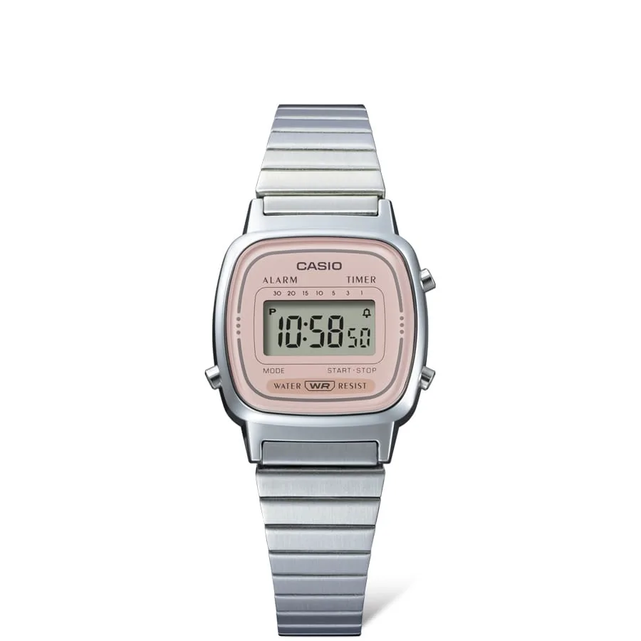 Gehäuse und Armband der CASIO VINTAGE COLLECTION Armbanduhr LA670WEA-4A2 direkt von vorn.