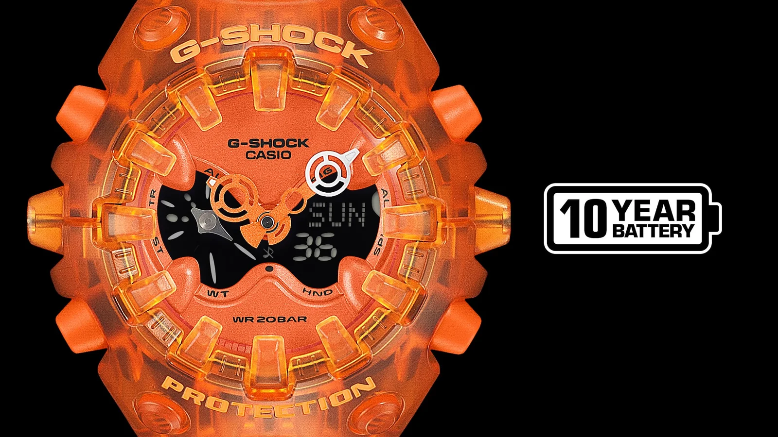 Die G-SHOCK GA-V01SKE-4AER hat eine Batterie mit einer Lebensdauer von bis zu 10 Jahren und ein analog-digitales Zifferblatt mit großen Indizes, die das Glas überlappen