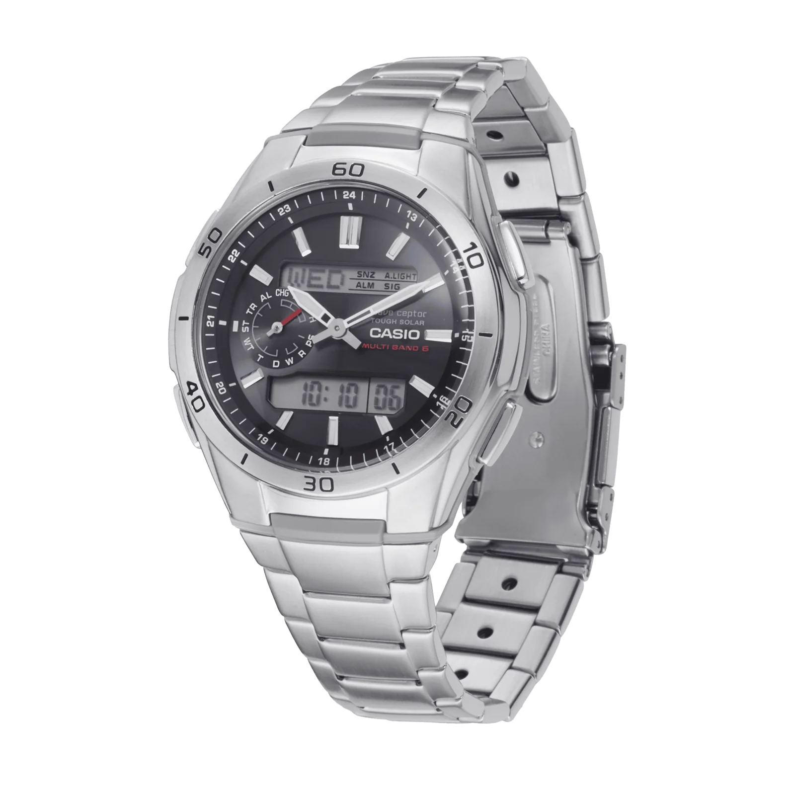 Leicht schräge Ansicht der WVA-M650D-1A mit geschlossenem Armband. Zeiger und Indizes sind auf dem schwarzen Zifferblatt weiß hervorgehoben