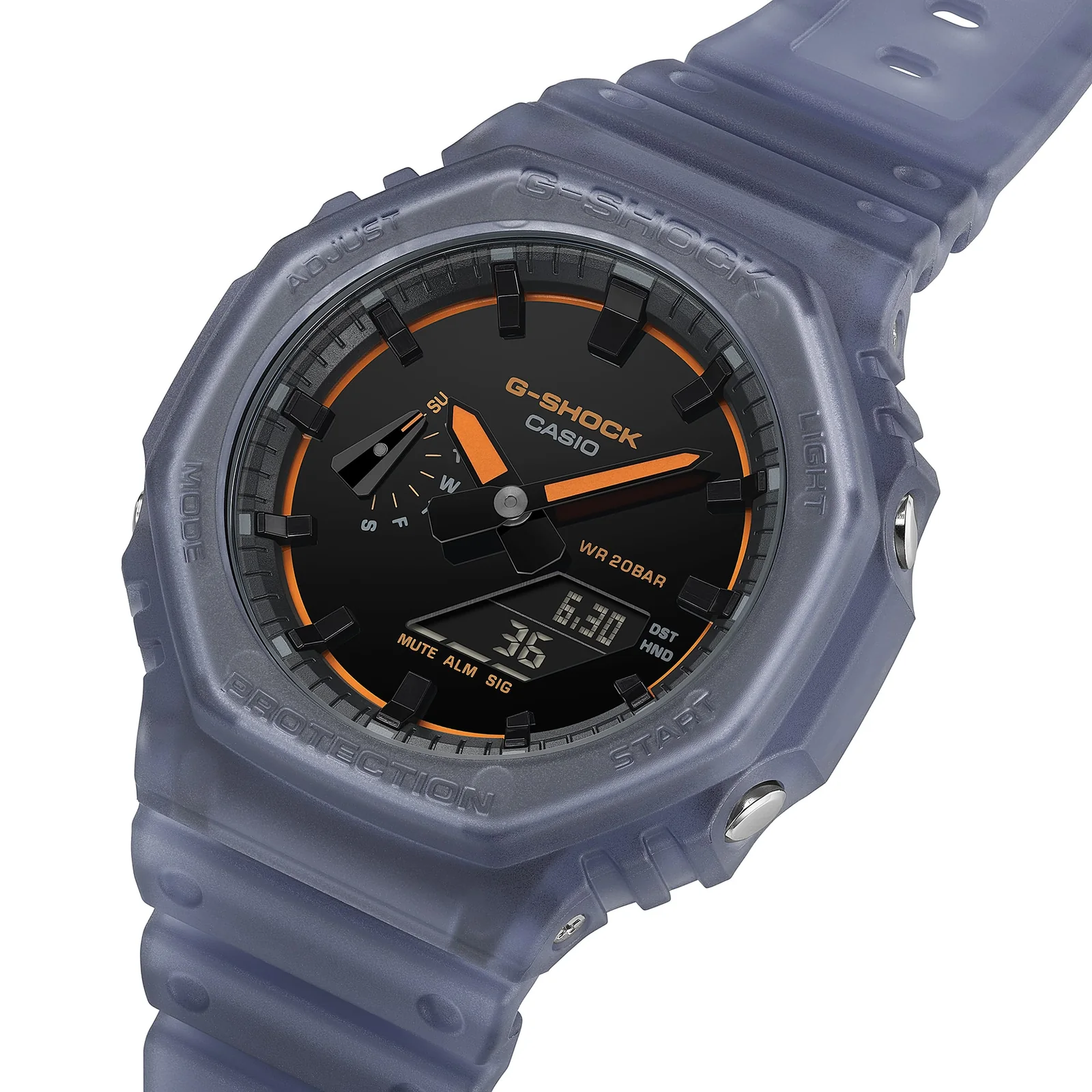 Schräg seitliche Ansicht der GA-2100K-2AER mit halbtransparentem, blauen Gehäuse und Armband